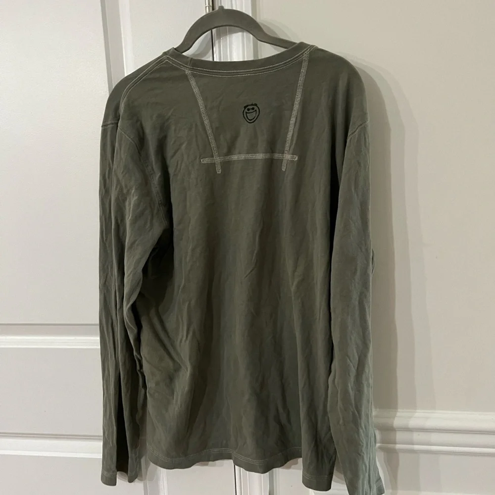 5/$10 Life is good green T-shirt size medium - Picture 2 of 4
